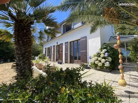 propriété 7 pièces 148 m²