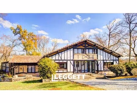 maison 4 pièces 162 m²