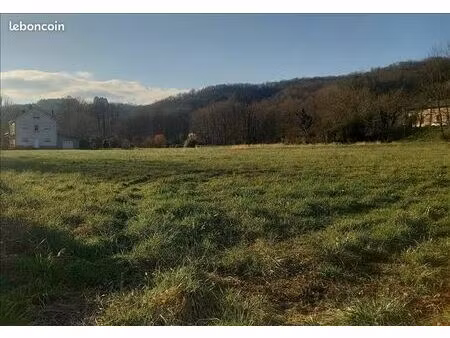 terrain 2 275 m² gagnac sur cere