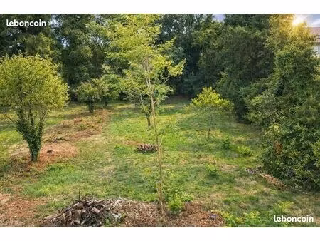 terrain 850 m² montrond-les-bains