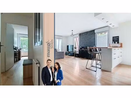 appartement - 2 chambres - véranda - jardin - terrasse - garage double en sus - cave - pro