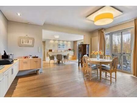 serviceflat (145 m²) te koop in wilrijk