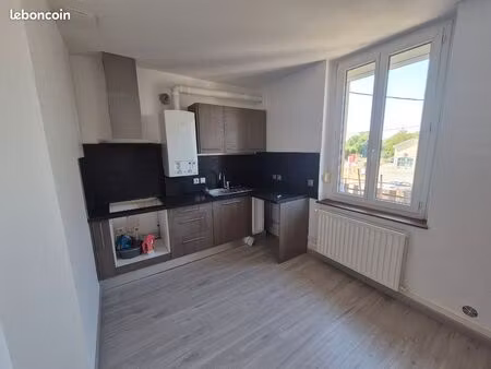appartement t4 rénové avec jardin proche gare