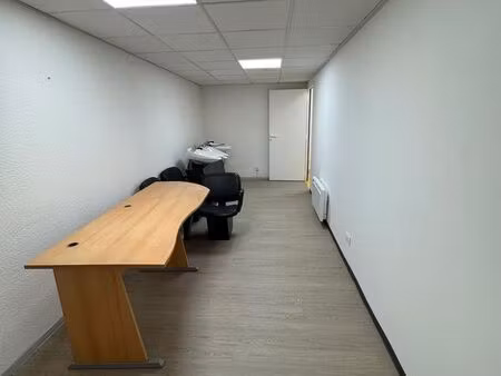 bureau de stockage à louer 16m2 - béziers centre