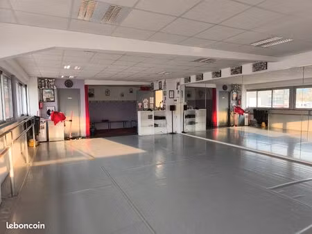 vente fond de commerce salle de danse 83