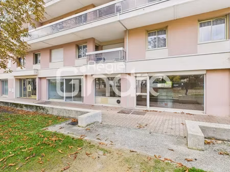 vente - local commercial - 163 m² - 595 000 € - lyon 3e