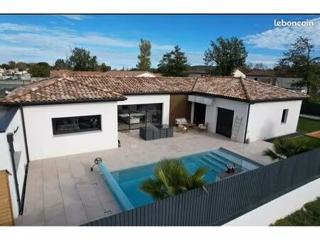 villa contemporaine plain-pied 155 m² avec piscine et garage