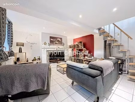 maison de ville 3 pièces 110 m²