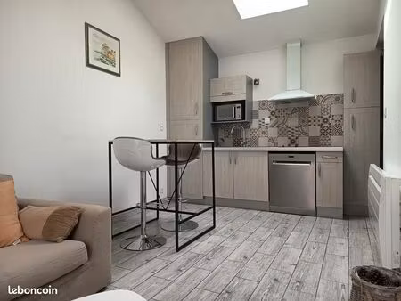 maison 32 m2 avec garages