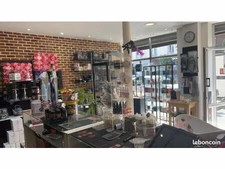 à saisir local commercial