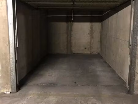 location garage lagon bleu rdc