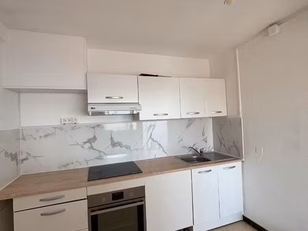 appartement t2 à l’année