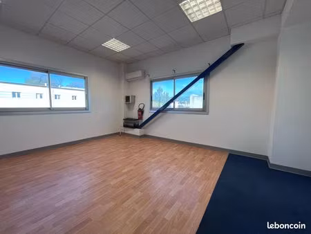 bureaux 28 m² six-fours-les-plages