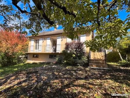 maison 5 pièces 77 m²