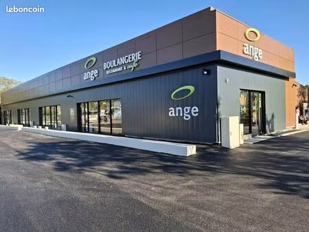 bureaux 357 m² apt