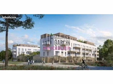 local commercial 258 m² monteux