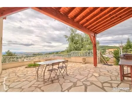 maison 7 pièces 152 m²