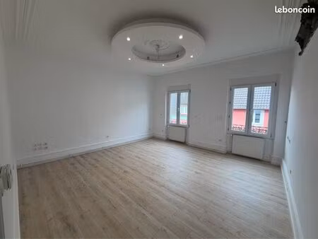 appartement f4 à 200 mètres de la gare et du centre-ville