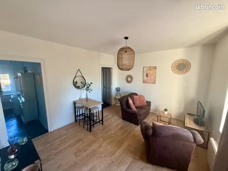 t2 meublé 41 m² – tignieu – 730 cc + parking