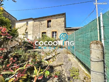 parking/box 349 m² mouzillon