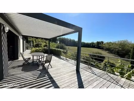 villa 4 pièces 139 m²