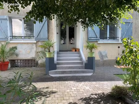 maison de ville avec jardin de curé