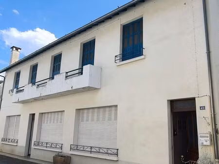 maison de village 10 pièces 160 m²