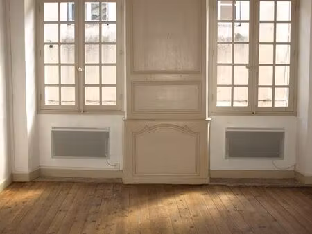 appartement t2 50m2 bazas centre