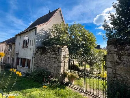 maison 2 pièces 50 m²