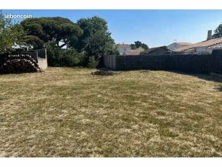 terrain a barbâtre zone blanche