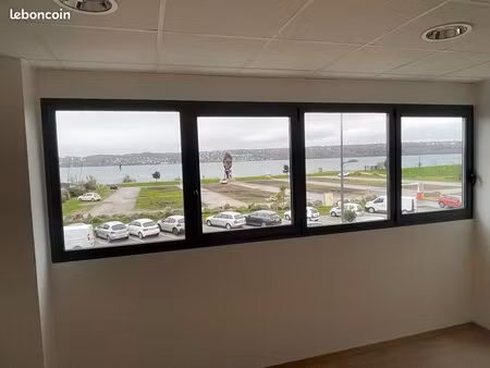 bureau port de plaisance - vue mer panoramique