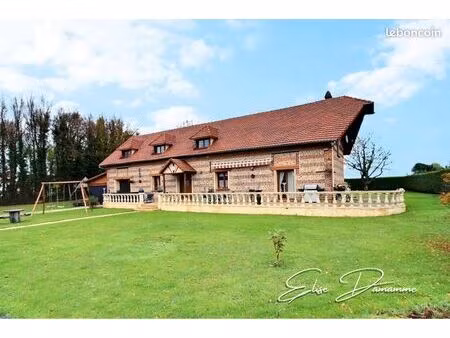 maison 6 pièces 216 m²