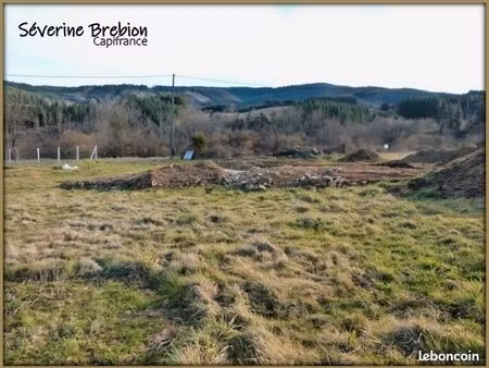 terrain 2 350 m² viscomtat