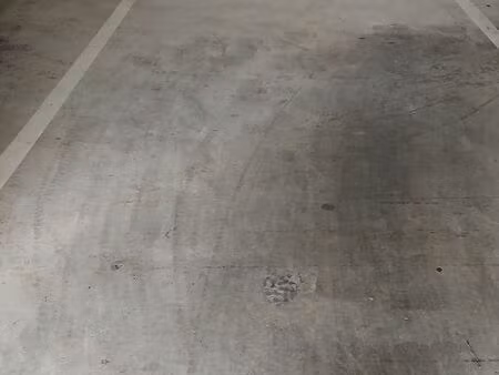 place de parking à louer