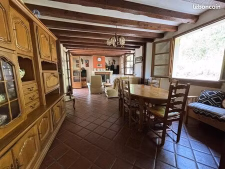 maison 8 pièces 177 m²