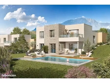 villa 5 pièces 162 m²