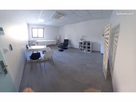 local 18 m² pour activité bien-être (libéral ou esthétique)