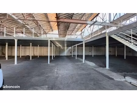 local 700 m² montaudran