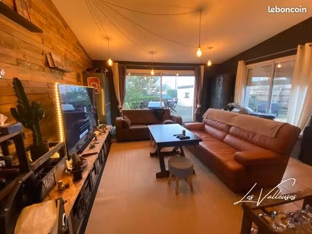 maison 8 pièces 127 m²