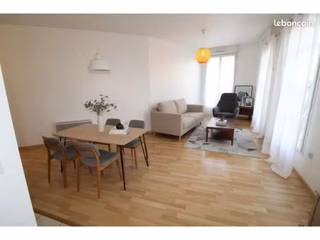 appartement 2 pièces 50 m²