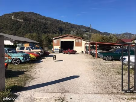 local artisanal 260m2