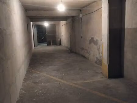 garage / entrepôt 48m2