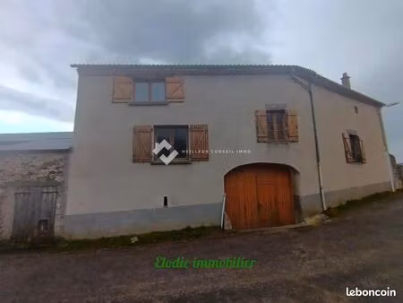 maison 10 pièces 144 m²