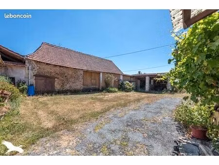 ferme 4 pièces 130 m²