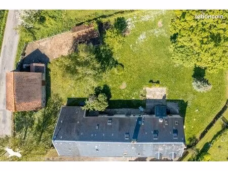 longère 9 pièces 205 m²