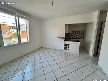 location appartement 2 pièce avec terrasse