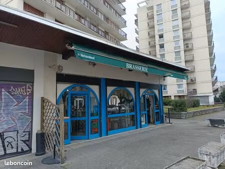 grenoble eaux claires  local commercial