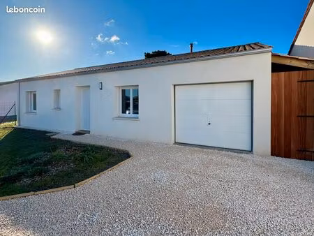 maison angles 2023 3 chambres