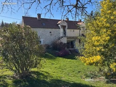 maison 5 pièces 136 m²
