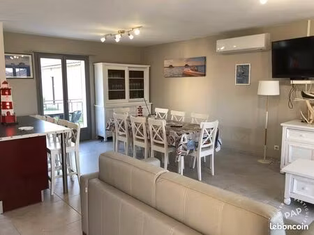 maison 3 chambres meublée location a l'année